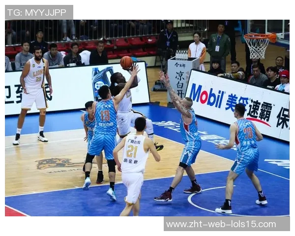 CBA新疆对阵广厦精彩比赛录像回顾与分析分享